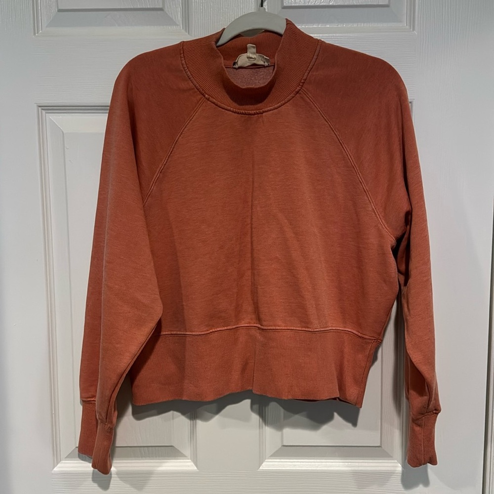 Women's Rust Sweatshirt
